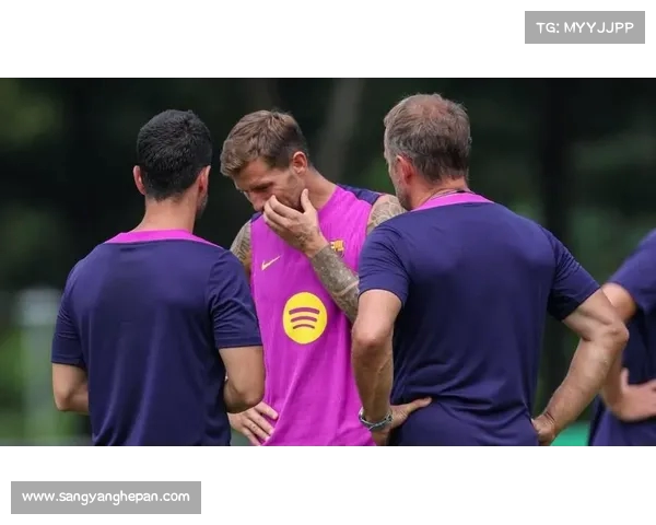 巴萨可能引进左脚中卫以填补伊尼戈离队后空缺 巴萨可能引进左脚中卫以填补伊尼戈离队后空缺