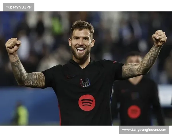 罗马诺爆料:巴萨后卫伊尼戈加盟胜利签约1+1年合同 罗马诺爆料:巴萨后卫伊尼戈加盟胜利签约1+1年合同