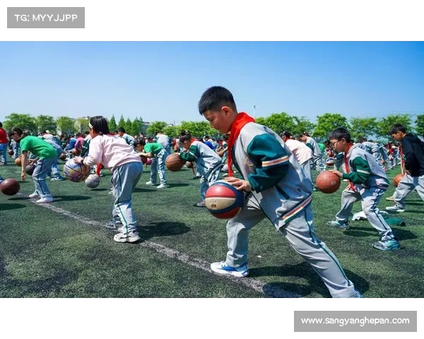 校园体育培养体系成效显著助力学生全面发展与身体素质提升 校园体育培养体系成效显著助力学生全面发展与身体素质提升